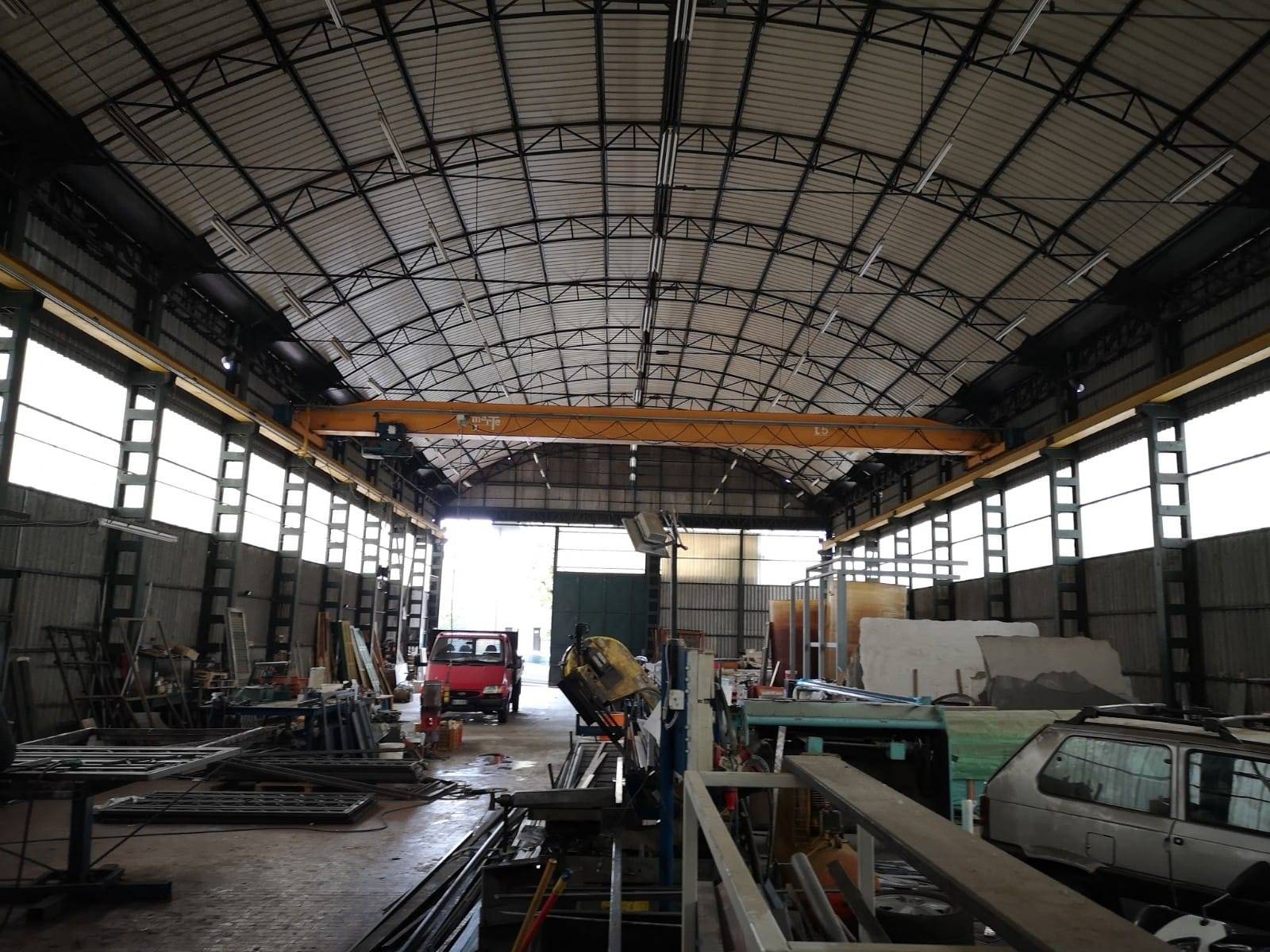 Capannone a Galbiate