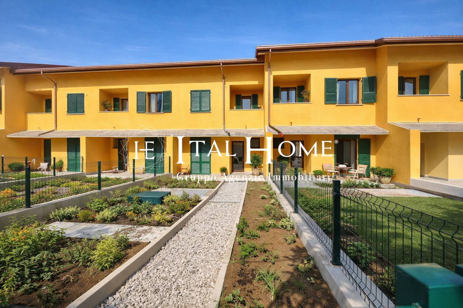 Villetta a schiera a Barzanò