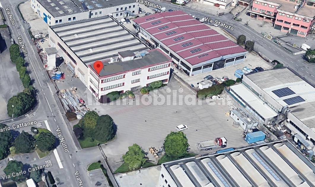 Capannone a Calusco d'Adda