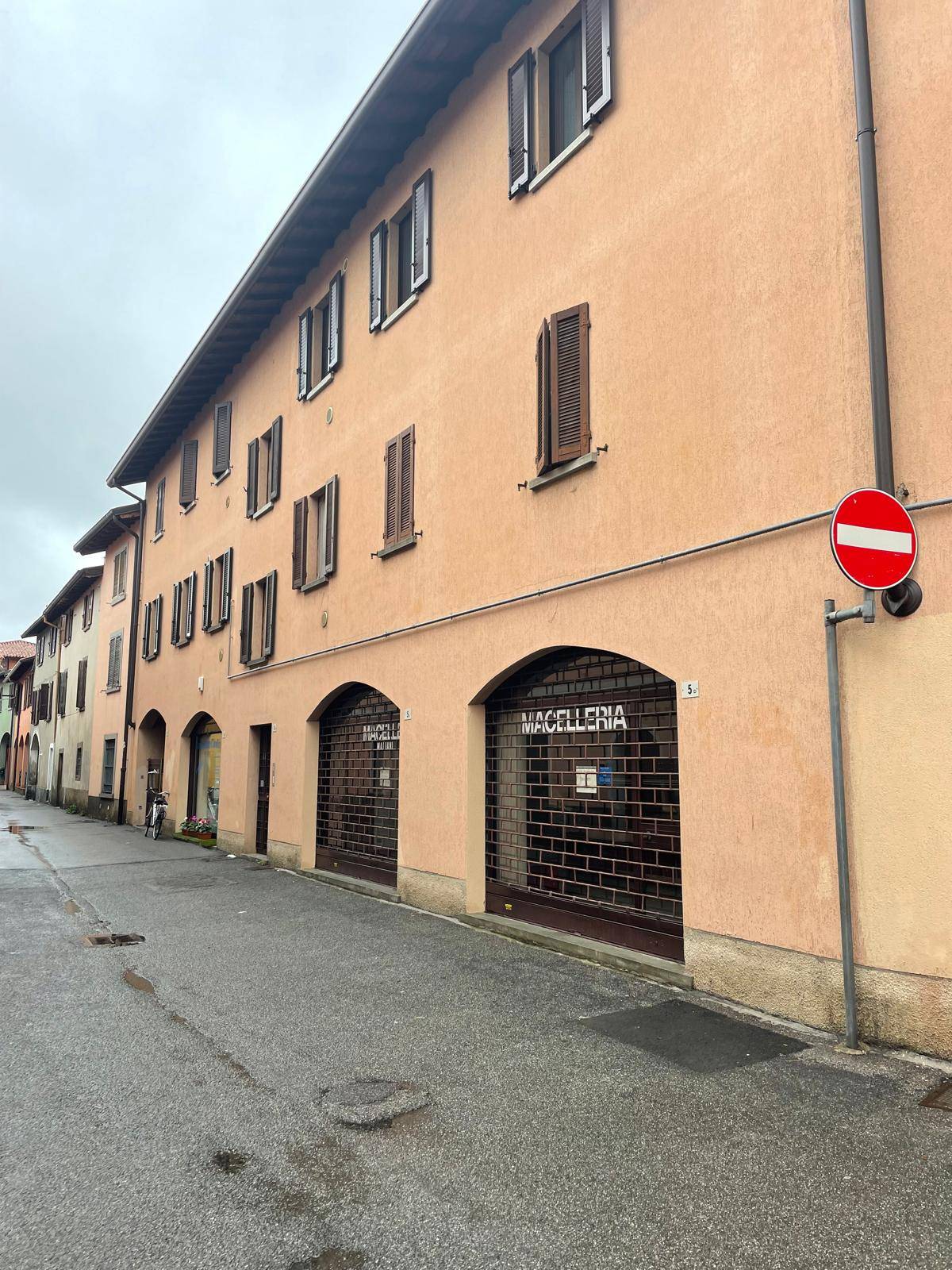 Locale commerciale a Dalmine