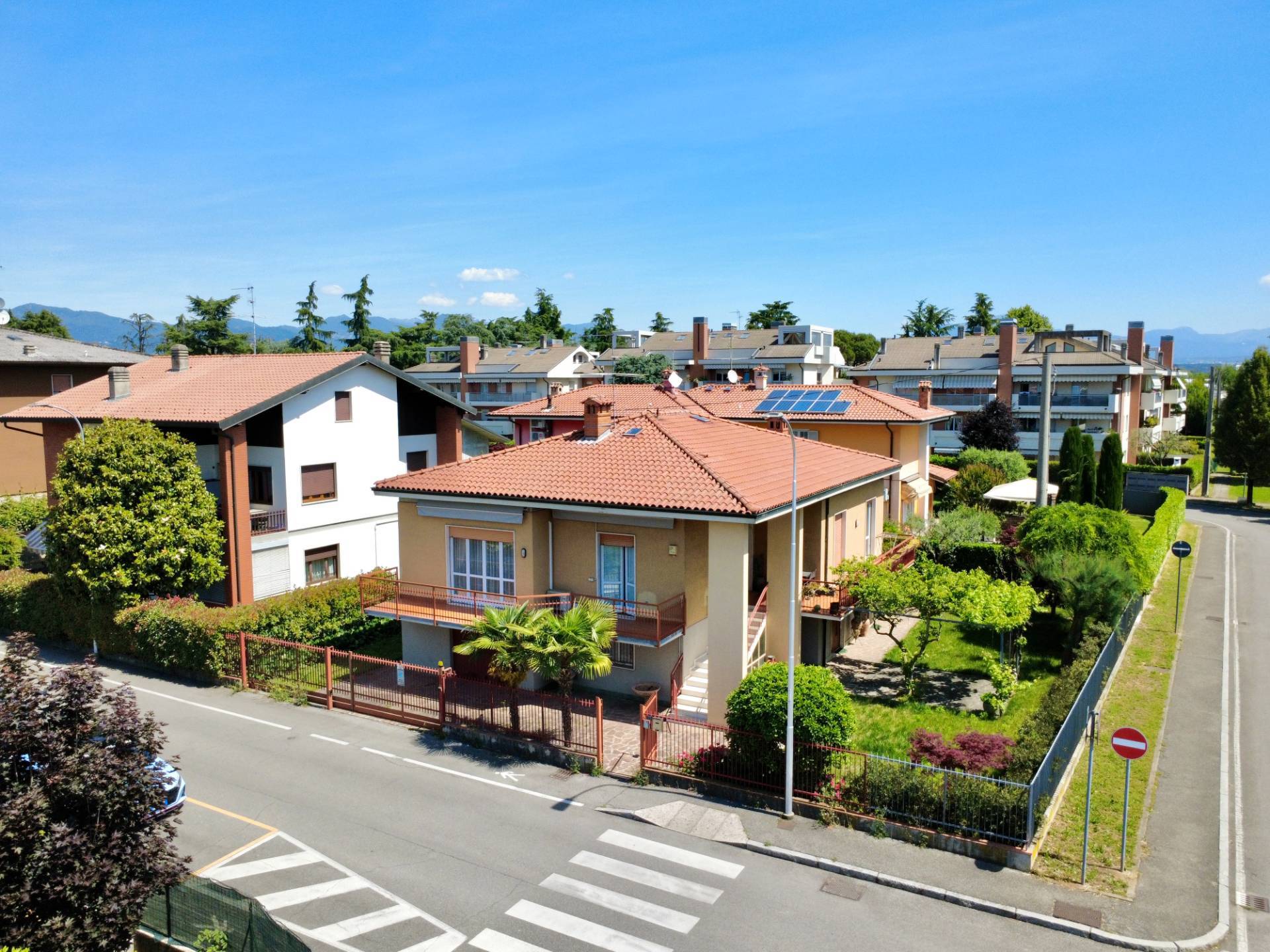 Villa a Azzano San Paolo