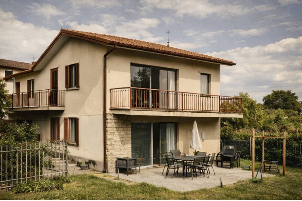 # **NON STAI ACQUISTANDO UNA CASA PERFETTA. STAI ACQUISTANDO UNA CASA CON GRANDI QUALITÀ E IL POTENZIALE PER DIVENTARE STRAORDINARIA.**
## **Casa singola con giardino privato, terrazza e auto
