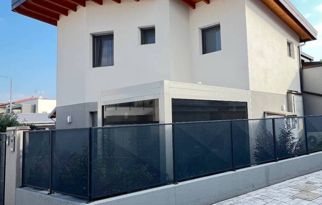ITAL HOME Immobiliare propone un appartamento di nuova costruzione al piano terra con ingresso indipendente, inserito in un elegante contesto 

