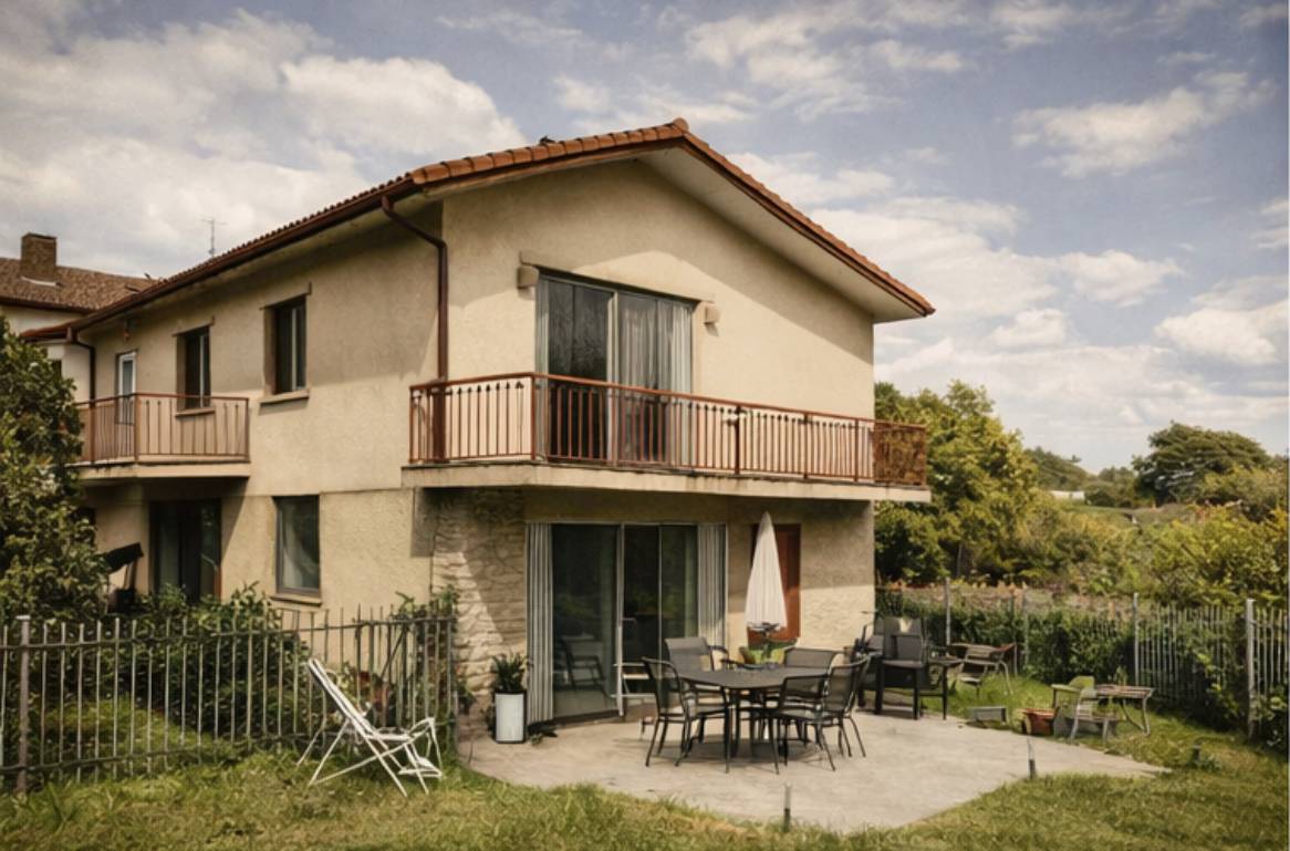 CASA SINGOLA INDIPENDENTE IN POSIZIONE COLLINARE – DA RIQUALIFICARE
