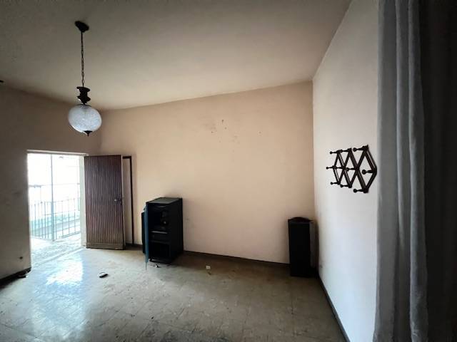 Porzione di casa da ristrutturare