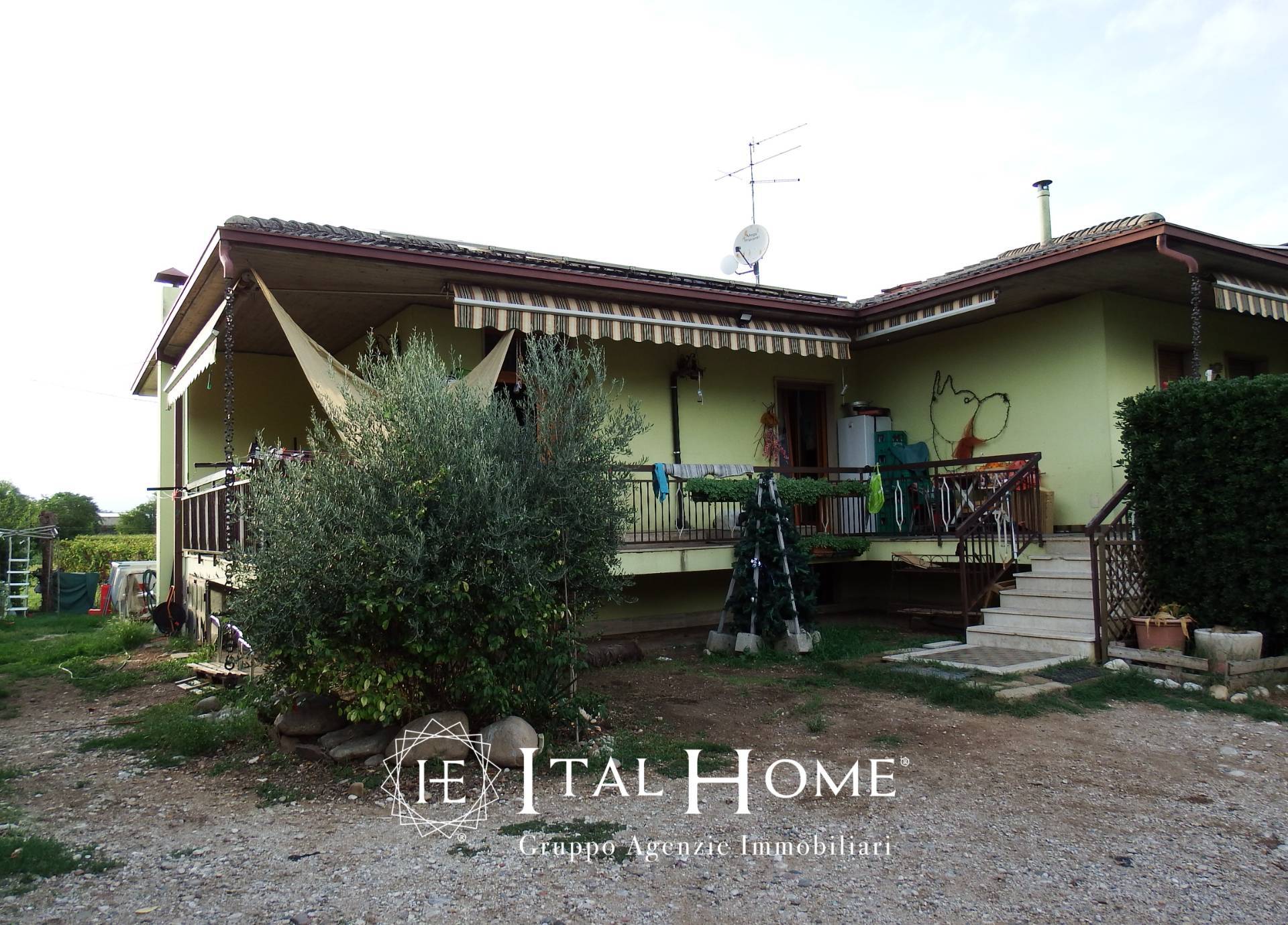 Appartamento a Pescantina