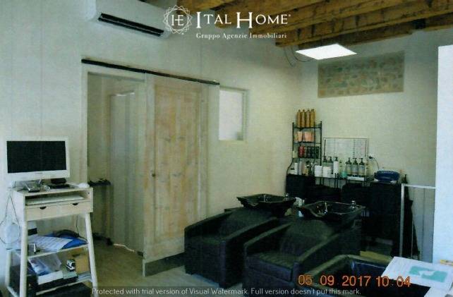 Locale commerciale a San Giovanni Lupatoto