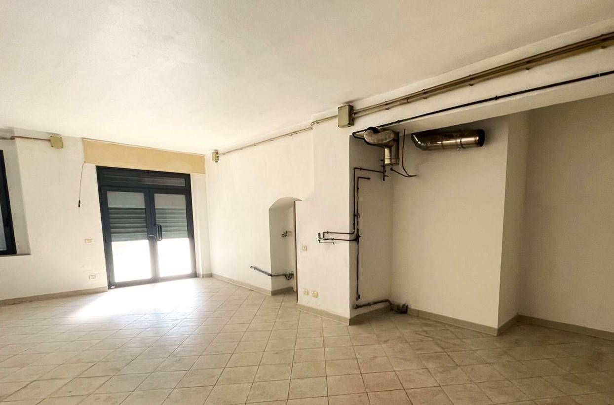 Attività commerciale a Osio Sotto