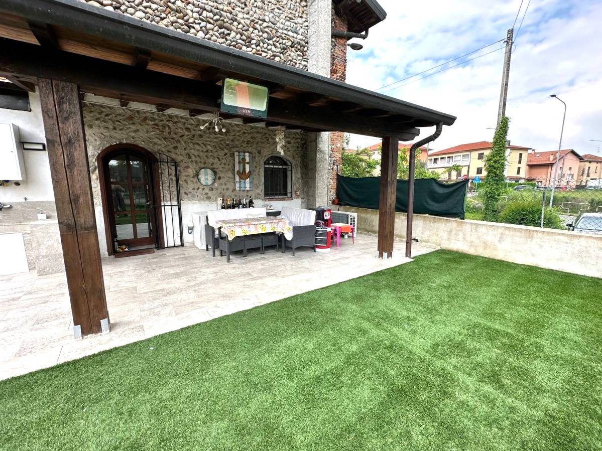 Casa singola a Capriate San Gervasio