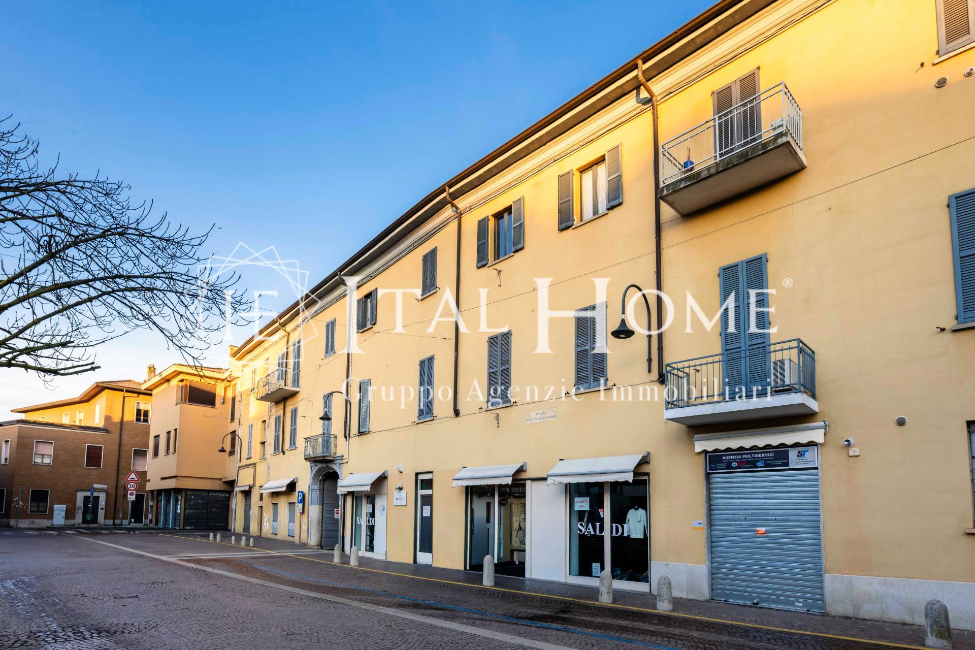 Locale commerciale a Gorgonzola