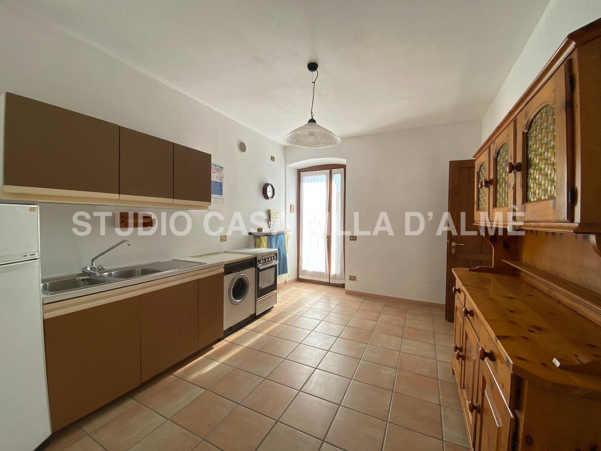 Appartamento a Barzana