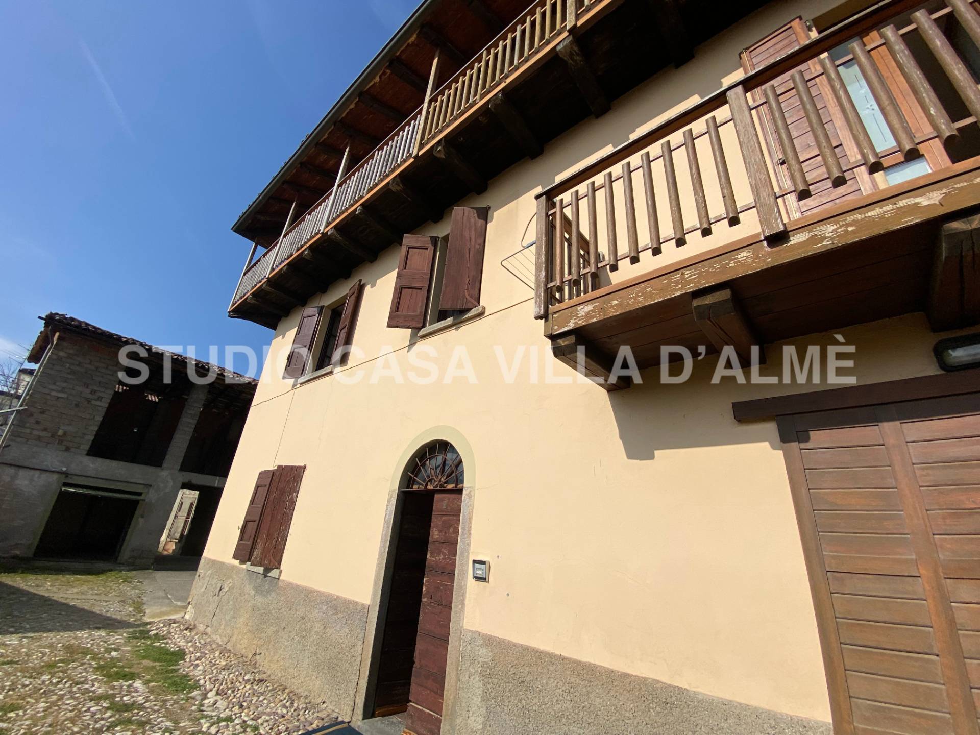 Appartamento a Barzana