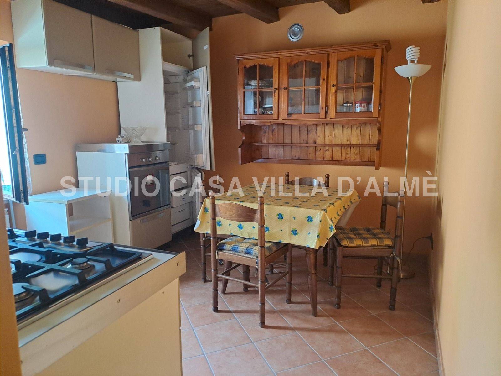 Appartamento a Oltre il Colle