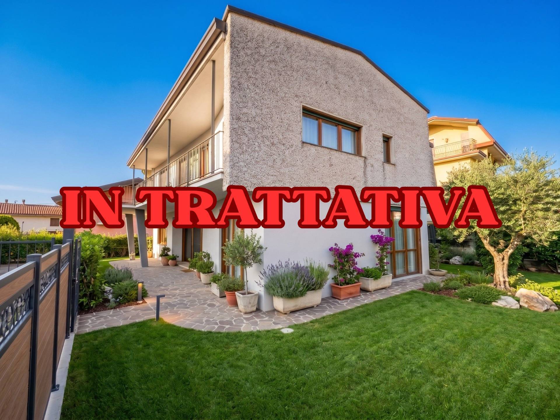 Appartamento In Vendita a Villa d'Almè